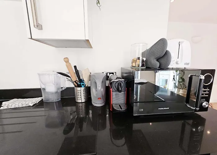 Beautiful 2 Bedroom Flat In Battersea